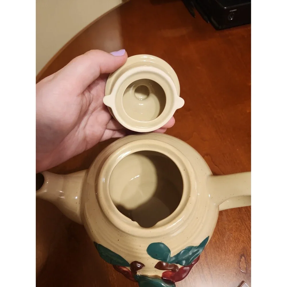 Vintage Cracker Barrel Ceramic Teapot w/ Apple & Green Leaf Design 1990s
